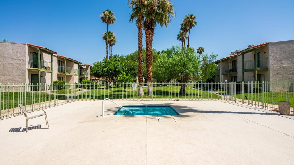 Lakeview Villa - Residential