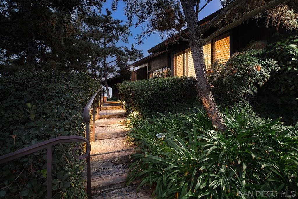 Del Cerro - Residential