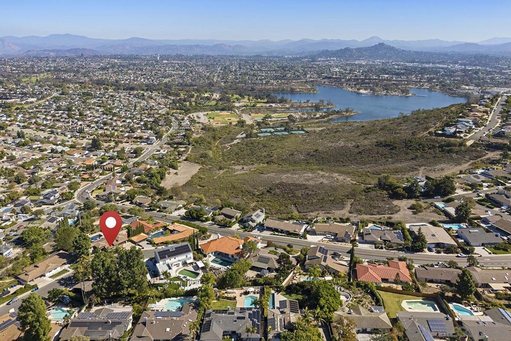 Del Cerro - Residential