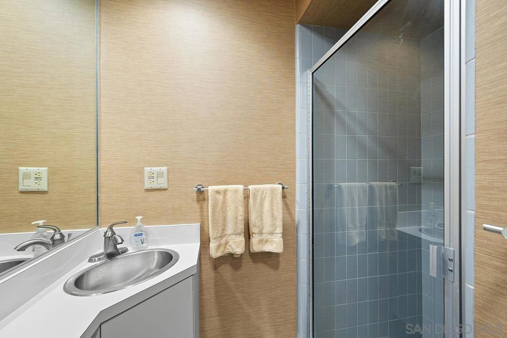 Del Cerro - Residential