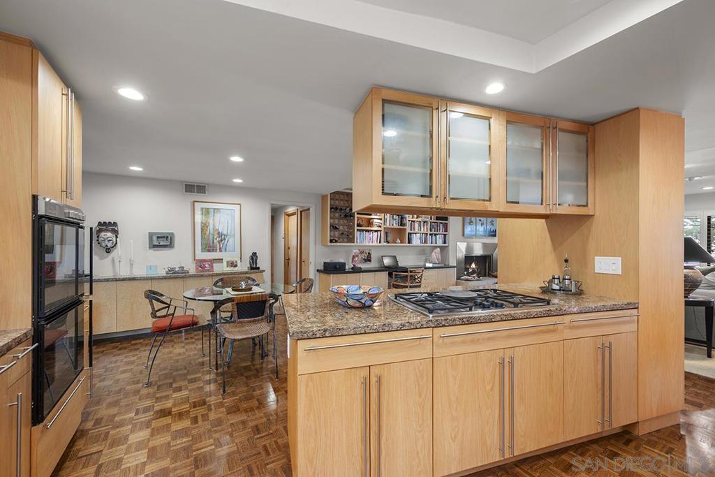 Del Cerro - Residential