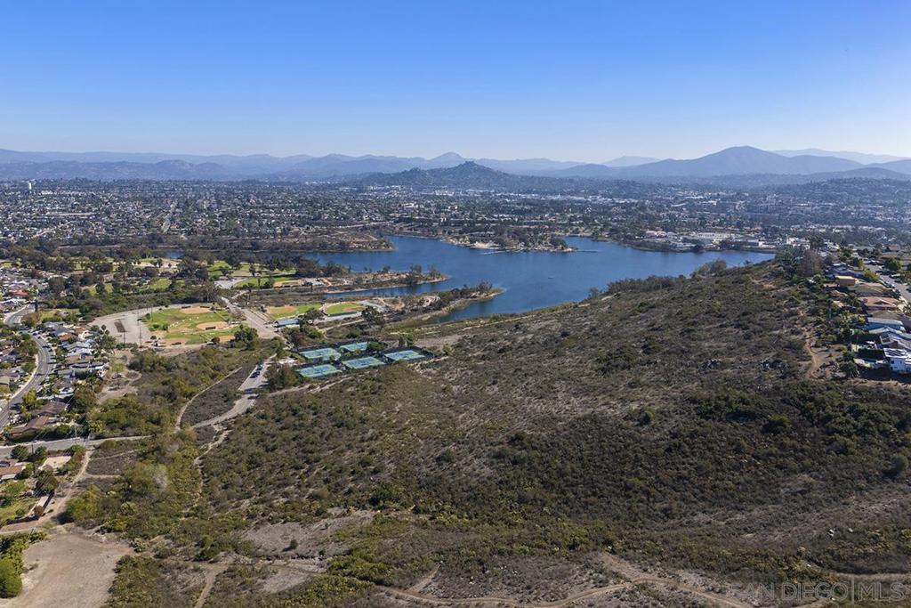 Del Cerro - Residential