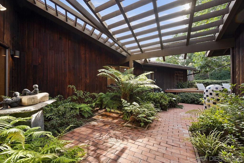 Del Cerro - Residential