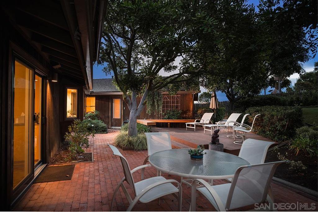 Del Cerro - Residential