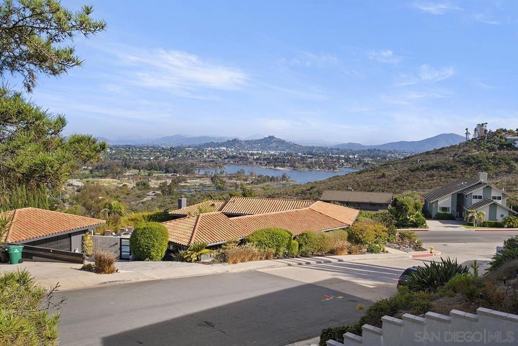 Del Cerro - Residential