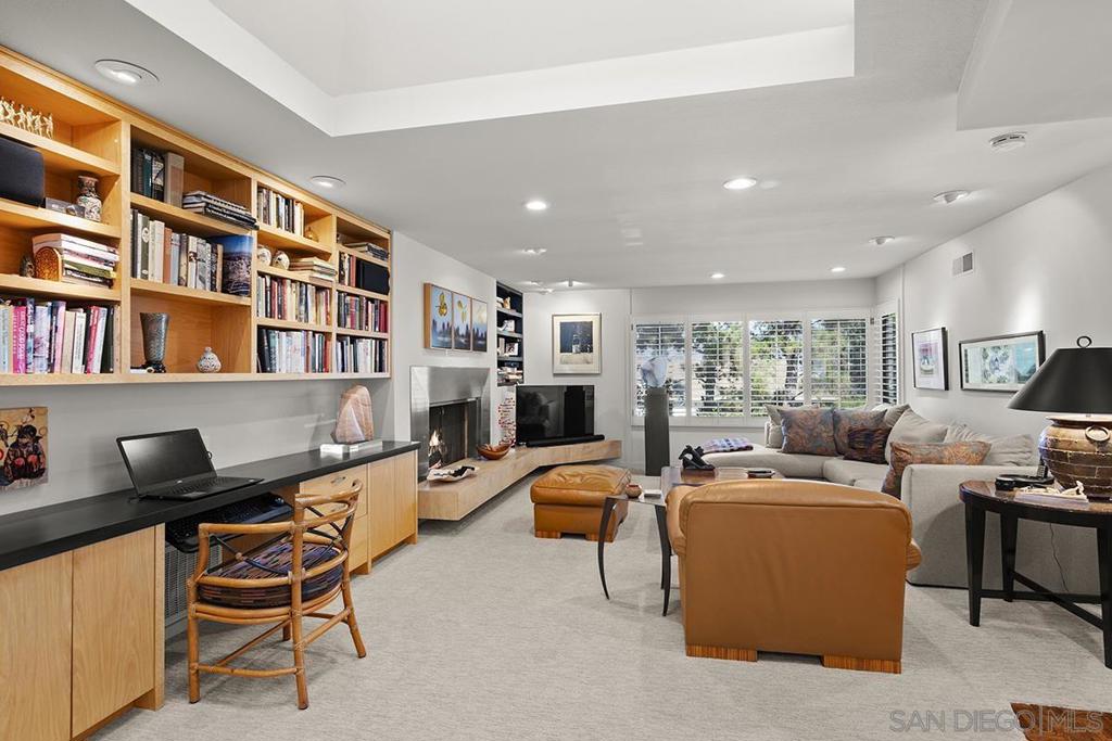 Del Cerro - Residential