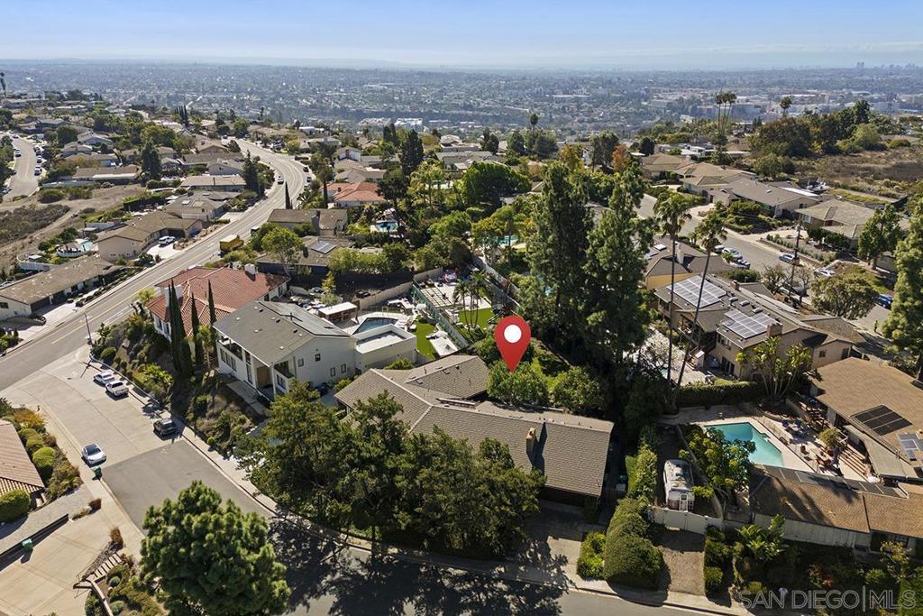 Del Cerro - Residential