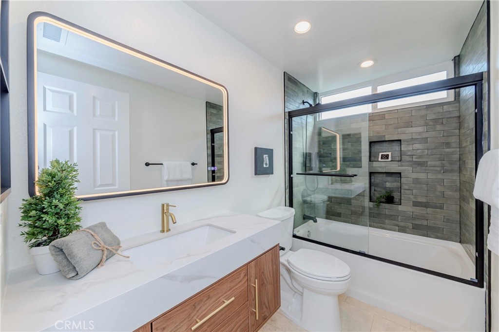 Custom Home - Residential