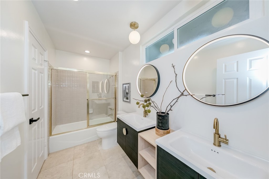 Custom Home - Residential