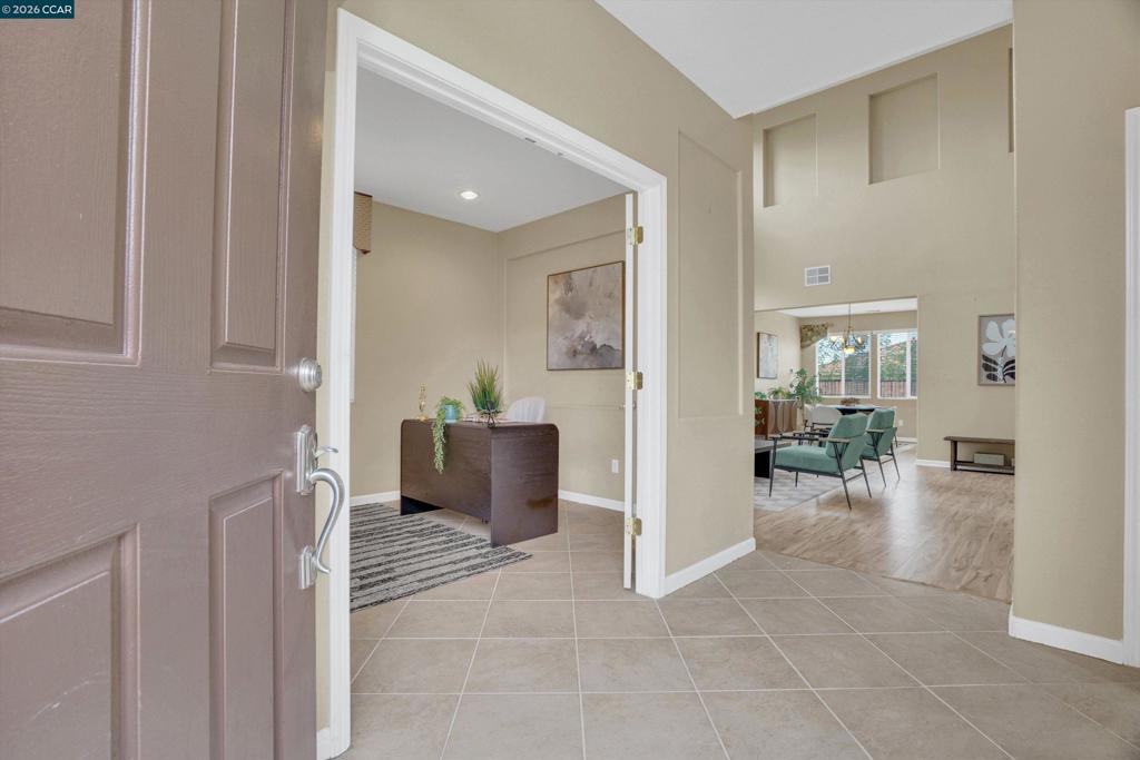 Properties 2 5410 Benttree Way