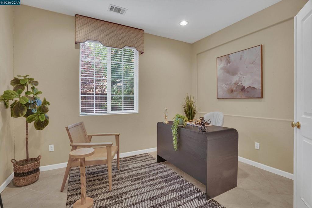 Properties 3 5410 Benttree Way