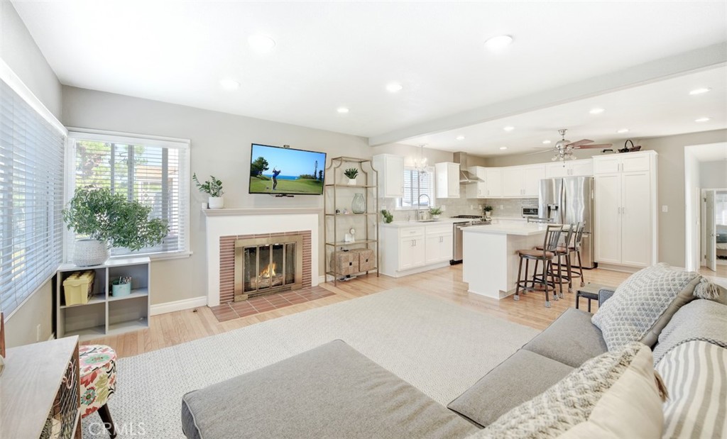 Artcraft Manor (AM) - Residential Lease