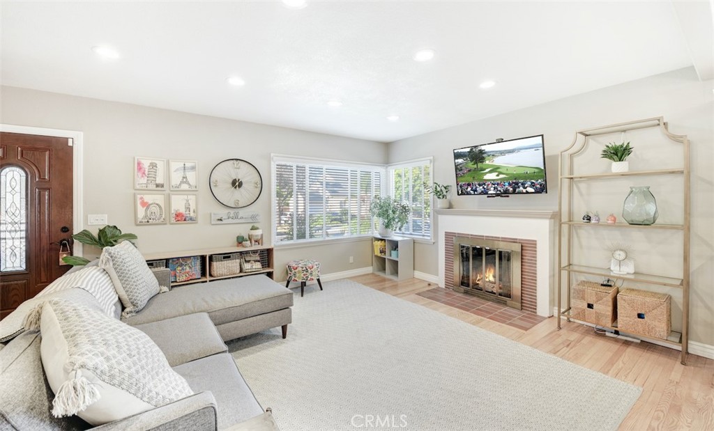 Artcraft Manor (AM) - Residential Lease