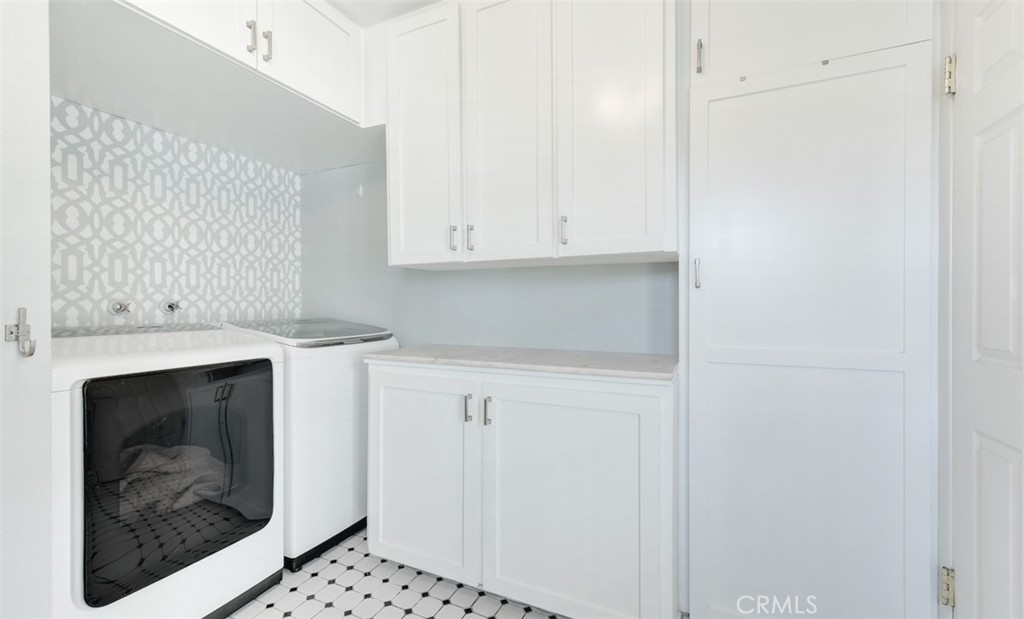 Artcraft Manor (AM) - Residential Lease