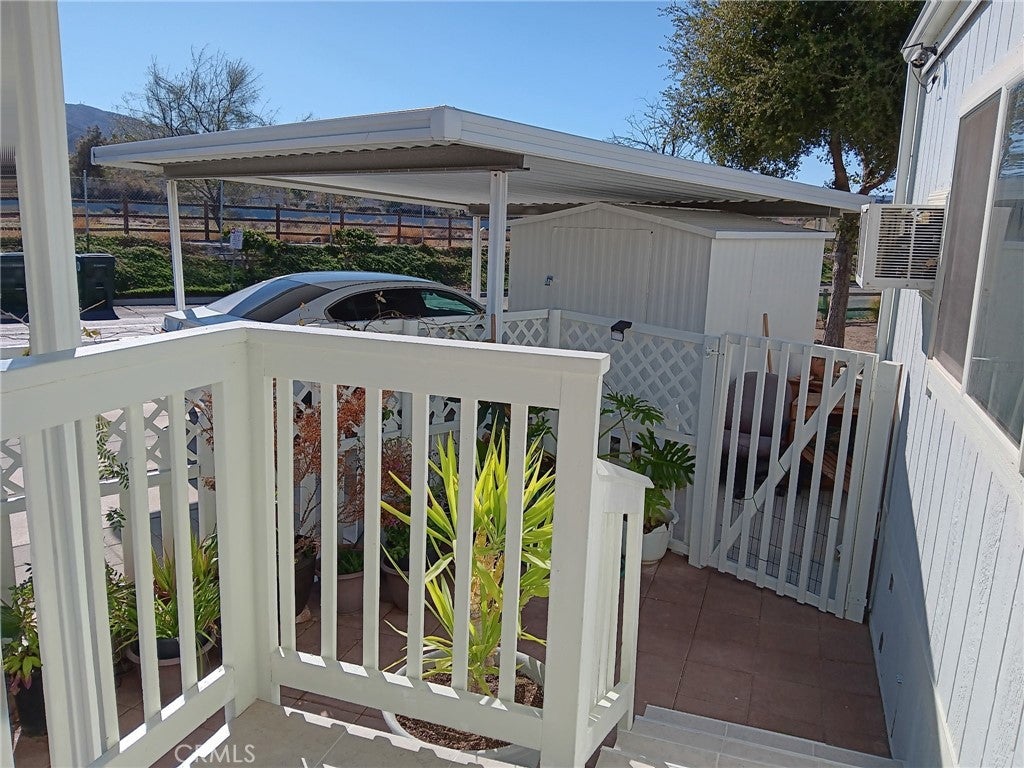 18204 Soledad Canyon Rd