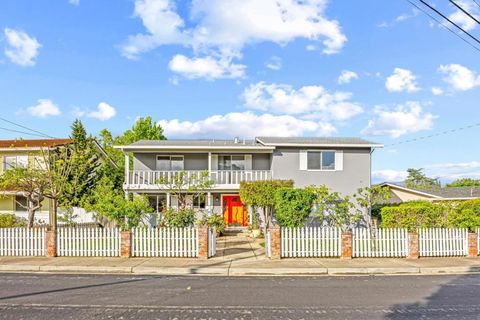 Photo of 253 Helen Way, Livermore, CA 94550 (MLS # ML82043217)