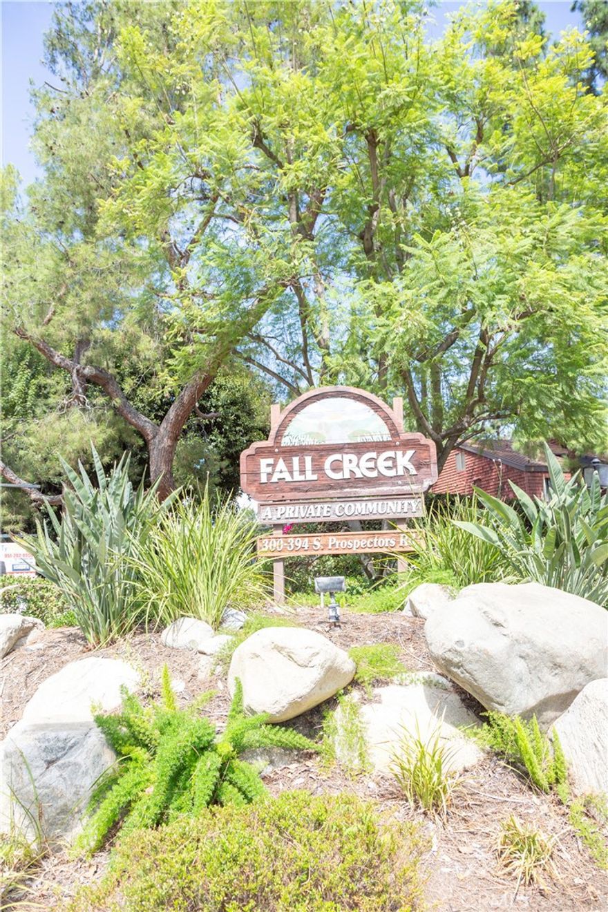 Diamond Bar – Falls Creek Condo



Welcome to this beautifully maintained 2-bedroom, 1-bath condo in the sought-after Falls Creek community of Diamond Bar. This light-filled home features cathedral ceilings, a cozy fireplace with a private balcony, and an upstairs loft with its own outdoor patio—perfect for a home office, guest space, or retreat.



The upgraded kitchen offers modern finishes, an electric range, built-in dishwasher, and convenient stackable washer/dryer. Thoughtful details like recessed lighting and an open floor plan create a warm, inviting space.



Falls Creek is known for its picturesque landscaping, complete with running streams and mature pine trees, creating a serene, park-like setting. Community amenities include 3 tennis courts, a clubhouse, sparkling pool, and relaxing spa. HOA pays for water and trash.



Located near shops, dining, and entertainment, this home is part of an award-winning school district and offers easy freeway access to the 57 and 60 for a smooth commute.



Don’t miss the chance to own a move-in-ready condo in one of Diamond Bar’s most charming communities!