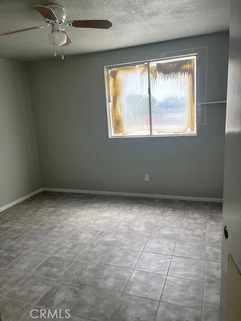 Hesperia, California 92345, United States, 2 Bedrooms Bedrooms, ,1 BathroomBathrooms,Residential,Active,203220