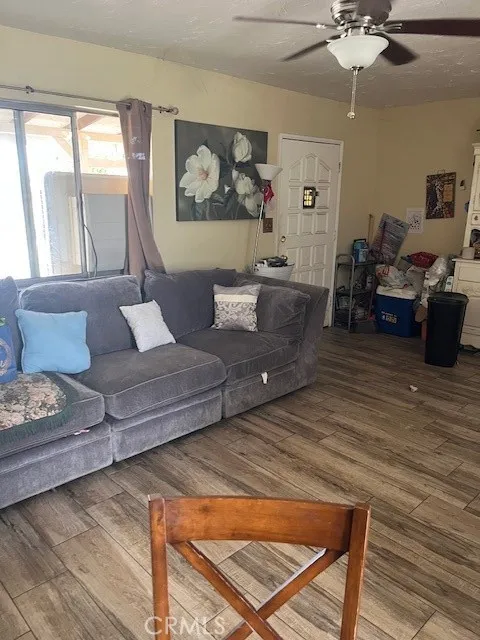 Hesperia, California 92345, United States, 2 Bedrooms Bedrooms, ,1 BathroomBathrooms,Residential,Active,203220