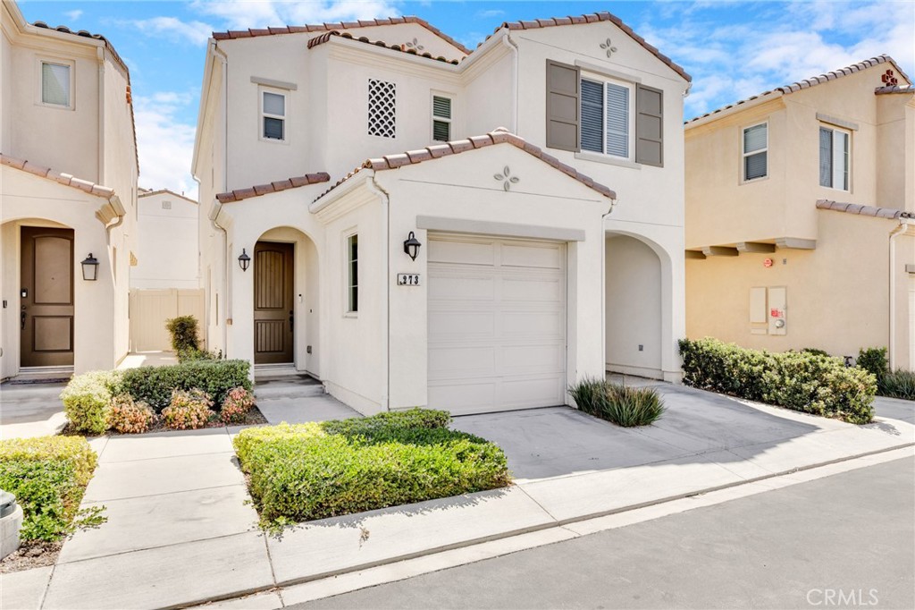 273 S Vermont Avenue