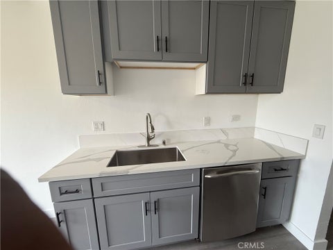 Photo of 700 West La Veta Avenue #E4, Orange, CA 92868 (MLS # TR26221461)