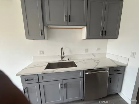 MLS: TR26221461