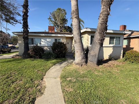 Photo of 18955 Covello Street, Reseda, CA 91335 (MLS # OC26057957)
