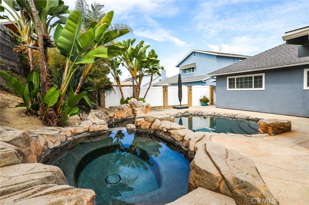 25221 Tasman Rd, Laguna Hills CA 92653 - Photo 26