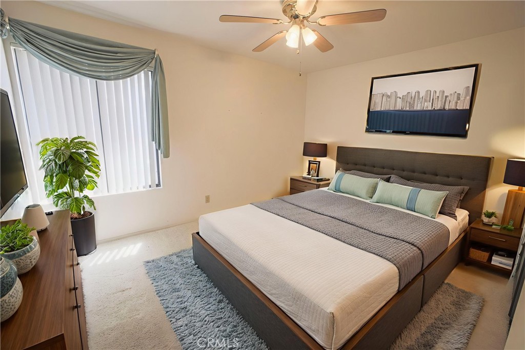 Shadow Crest (33550) - Residential