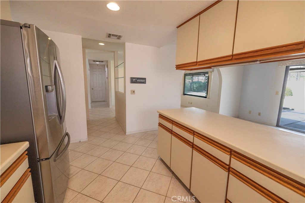 Shadow Crest (33550) - Residential