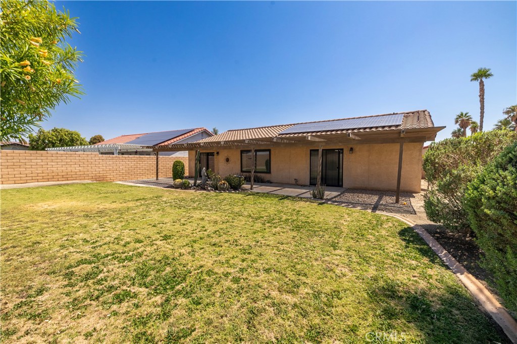 Shadow Crest (33550) - Residential