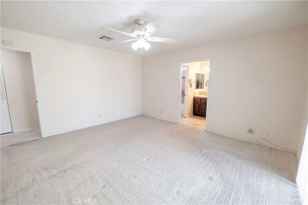 Shadow Crest (33550) - Residential