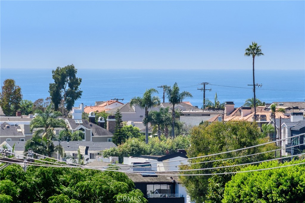Corona del Mar North of PCH (CNHW) - Residential Lease