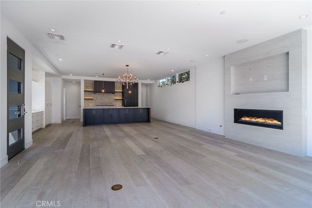 Corona del Mar North of PCH (CNHW) - Residential Lease
