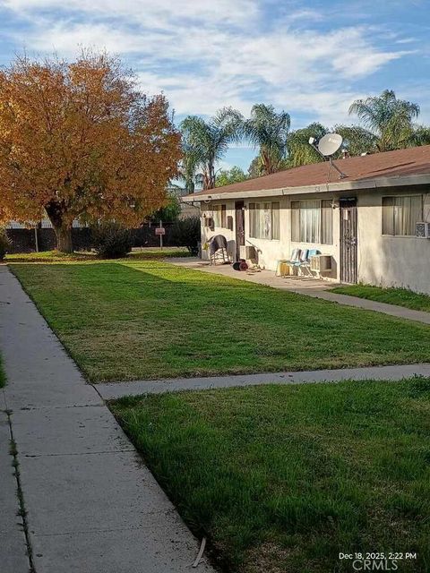 Photo of 13463 EDGEMONT Street, Moreno Valley, CA 92553 (MLS # IV26003466)