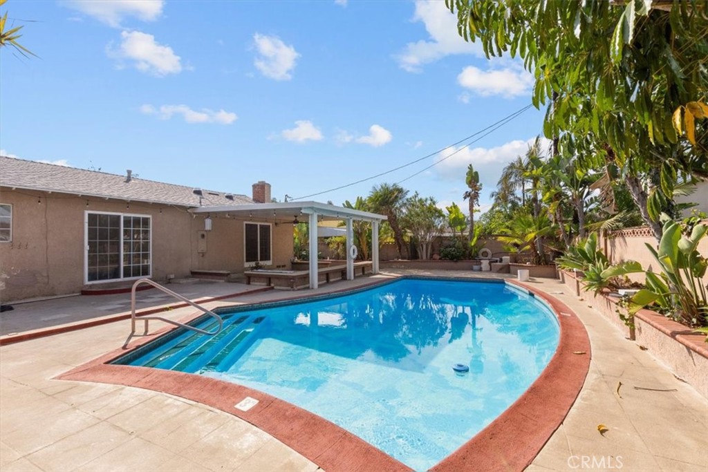 Hermosa Village - Residential