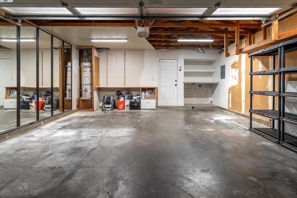 CASTRO VALLEY - Residential