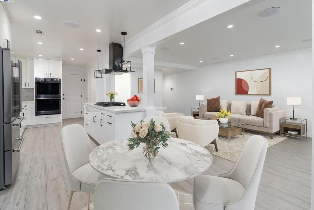 CASTRO VALLEY - Residential