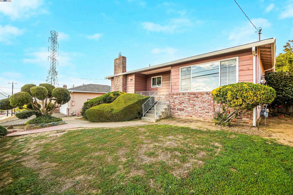 FAIRVIEW - Residential