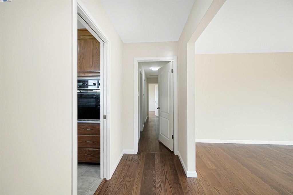 FAIRVIEW - Residential