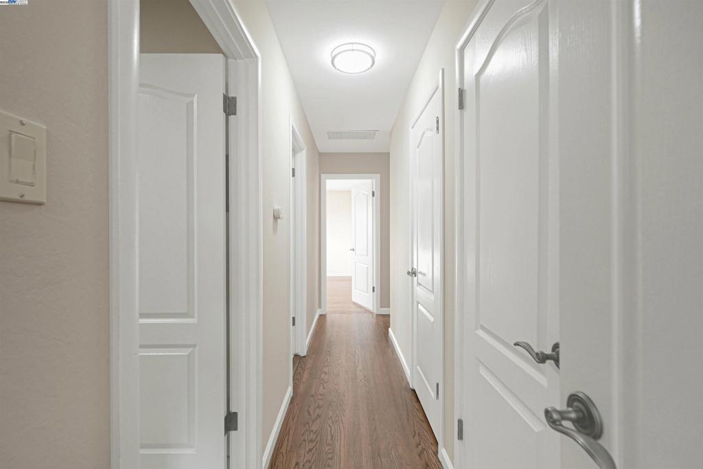 FAIRVIEW - Residential