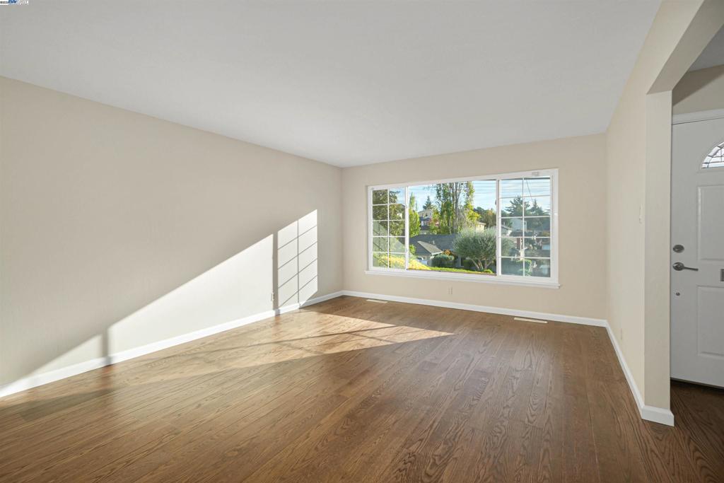 FAIRVIEW - Residential