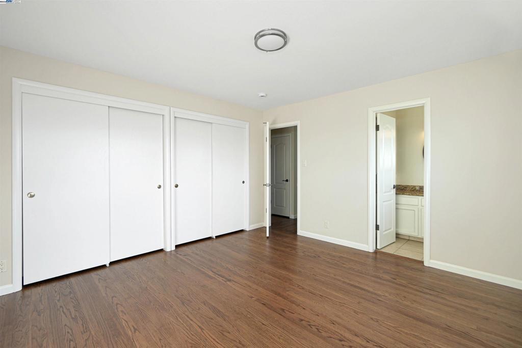 FAIRVIEW - Residential