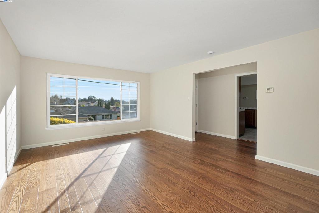 FAIRVIEW - Residential