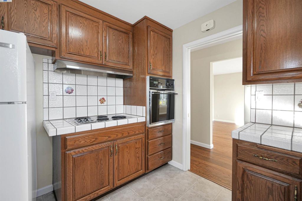 FAIRVIEW - Residential