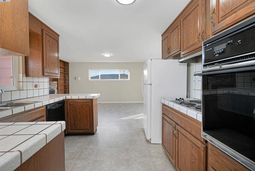 FAIRVIEW - Residential