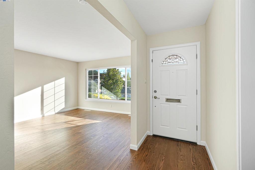 FAIRVIEW - Residential