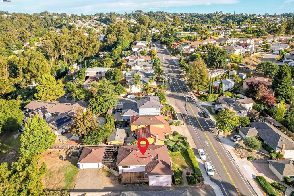 FAIRVIEW - Residential