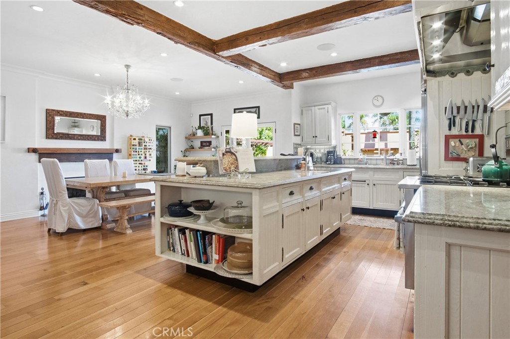 3524 Grand View Boulevard