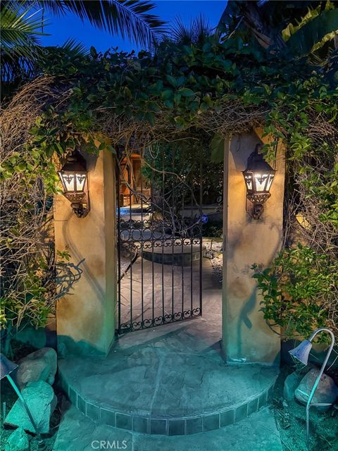 3524 Grand View Boulevard Los Angeles CA 90066